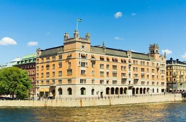 Kosorjeva in Pahor sta dokument podpisala v prostorih predsednika švedske vlade Rosenbad v Stockholmu