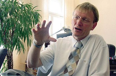 /media/www/slike.old/novice/potocnik_copy1.gif