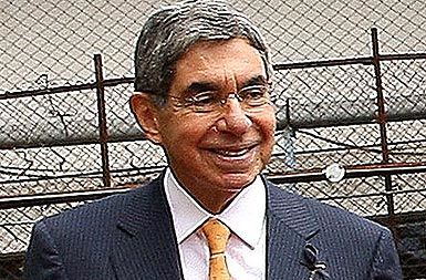 /media/www/slike.old/novice/scar_arias_2009.jpg