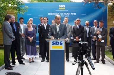 SDS pred volitvami