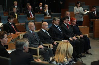 Slavnostna seja ob 20. obletnici prvih povojnih večstranskarskih volitev