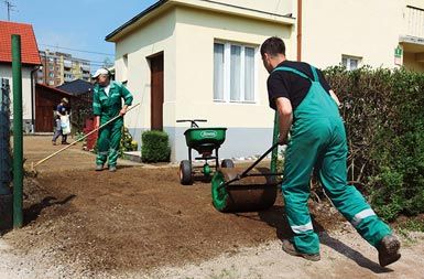 Delavci podjetja Dobrovita Plus, ki je začelo med prvimi pri nas za svojo dejavnost uporabljati izraz socialno podjetje
