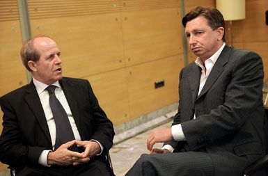 /media/www/slike.old/novice/videosvetlikpahor_r.jpg