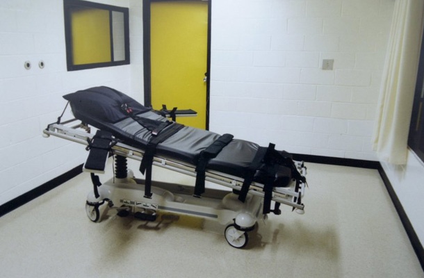 Morbidno orodje 'napredne' ameriške demokracije
