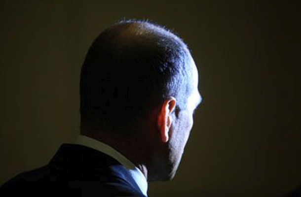 Niti slavnostni govor ne more brez manipulacij.