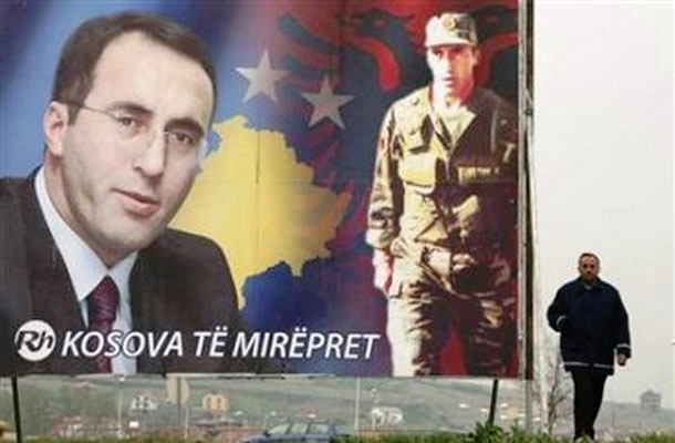 Vodja vladnega urada za Kosovo in Metohijo Aleksandar Vulin je za Večernje Novosti izjavil, da bi bila morebitna osvoboditev Haradinaja zagotovo resna ovira v dialogu Beograda in Prištine.