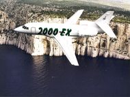 Falcon 2000EX ni več tisto, kar je bil: oprema v potniški kabini je že nekoliko obrabljena in umazana od prejšnje uporabe.