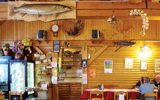 Ribogoj n ica in izletniški turizem Marolt, Zgornja Besnica