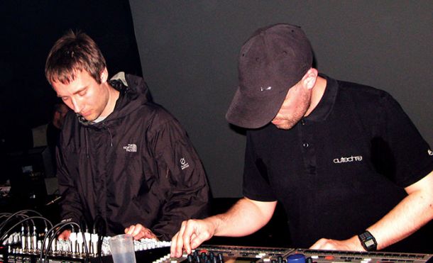 Autechre: Oversteps