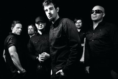 Pendulum je z novim albumom še korak bliže množicam.