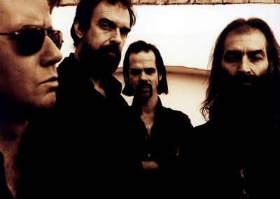 Nick Cave in druščina se vračajo h koreninam rocka na najiskrenejši način.