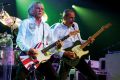 KITARISTA RICK PARFITT IN FRANCIS ROSSI, STATUS QUO, TURNEJA QUID PRO QUO, STADTHALLE, GRADEC, AVSTRIJA 