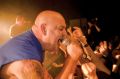 Pevec Mensi, koncert punk legende Angelic Upstarts, Mostovna, Nova Gorica