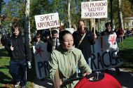 Neenakost med ljudmi: Pet proti ena