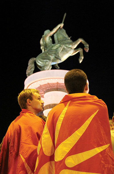 20. obletnica neodvisnosti ob „kipu Aleksandra Makedonskega“