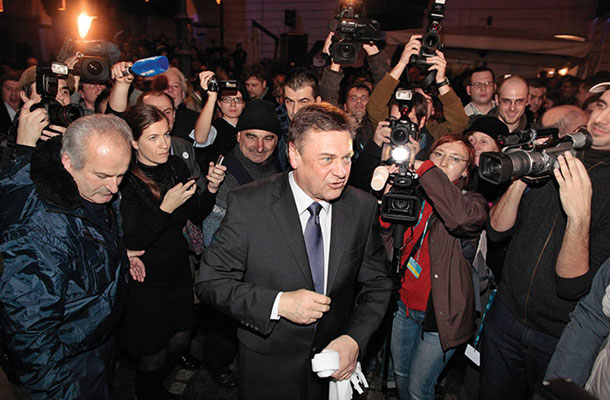 Zmagovalec Zoran Janković v medijski zasedi 