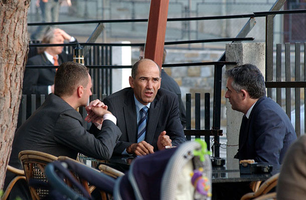 Sestanek v kafiču: Boris Popovič, Janez Janša in Tomaž Gantar 