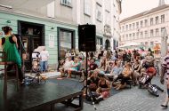 Kulturno zategovanje pasu?