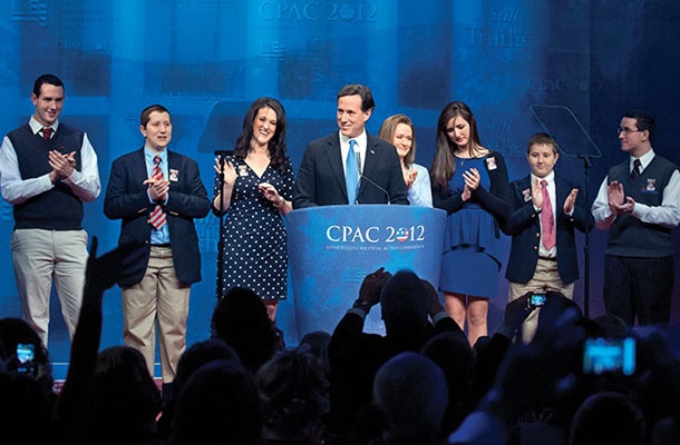 Sedem otrok z isto ženo: Rick Santorum, nekdanji pensilvanski senator z družino