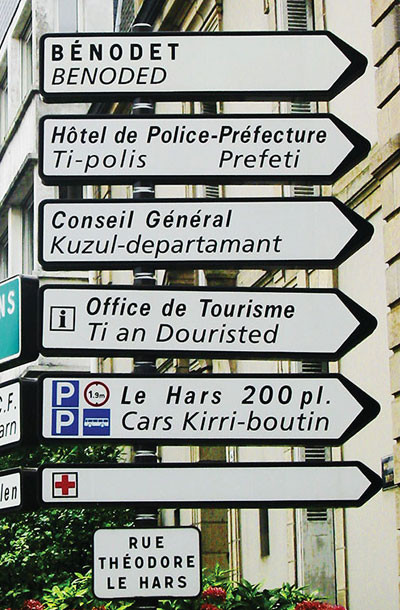 Dvojezični napisi v Bretaniji