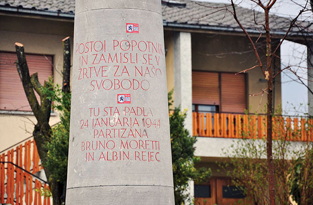 Oskrunjeni spomeniki