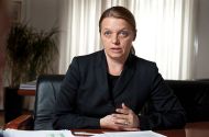 Stanislava Zadravec Caprirolo: "Samo z zapisom zlatega pravila v ustavo si kredibilnosti ne bomo povrnili. Štejejo dejanja, ne besede."