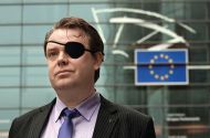 Rickard Falkvinge: &raquo;Spet smo prevzeli nadzor nad pomenom besede &rsquo;pirat&rsquo; in ji uspešno pripeli pozitivno konotacijo&laquo;