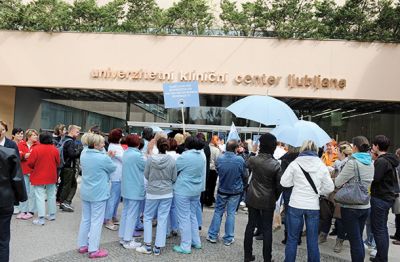 Protest medicinskih sester ob napovedanih varčevalnih ukrepih 