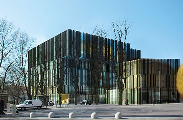 Na natečaju za NUK II je rešitev biroja Scapelab med več kot sto prejetimi elaborati prejela priznanje, po poročilu komisije pa je šlo za enega najbolj razdelanih in natančnih projektov na natečaju.