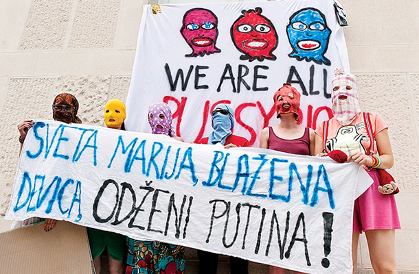 Slovenski protest pred rusko ambasado