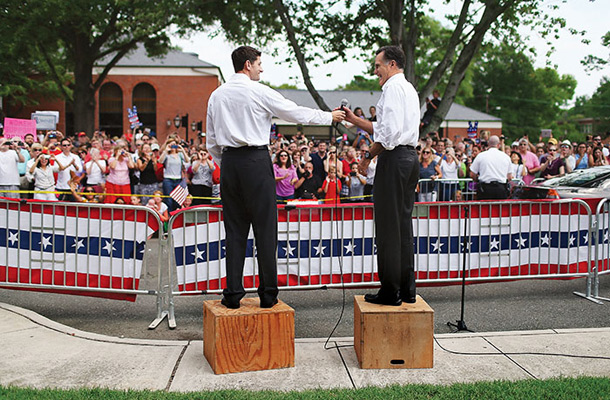 Paul Ryan in Mitt Romney v Virginiji