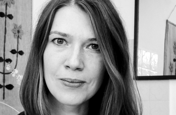 Laura Sintija Černiauskaite: Dihanje v marmor
