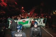 Huligani in nacistični pozdrav