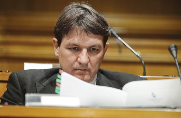 Nepopustljivi zagovornik varčevanja finančni minister Janez Šušteršič