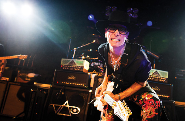 Kitarski virtuoz Steve Vai, Cvetličarna, Ljubljana