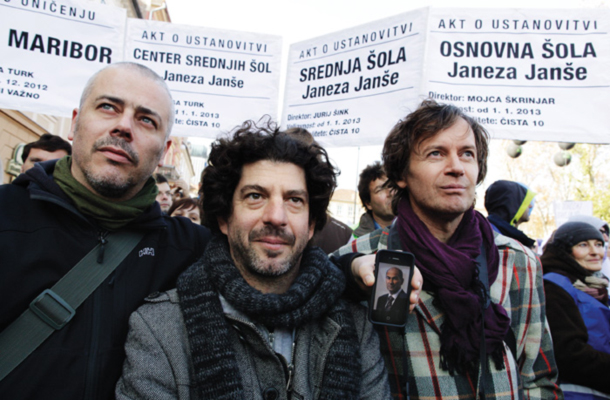 Foto tedna: Janez Janša, Janez Janša in Janez Janša na sobotnih protestih proti vladnemu uničevanju družbe, Ljubljana