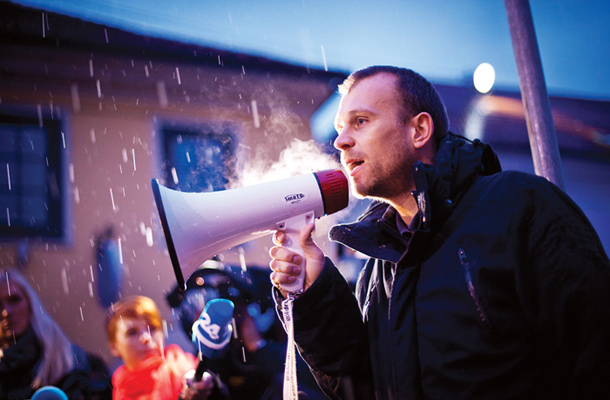 Uroš Lubej, pobudnik Ljudske nazaupnice na demonstracijah v Novem mestu, 30. novembra 2012
