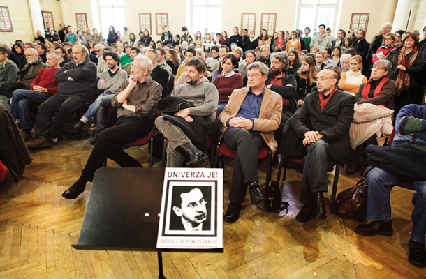 Zborovanje ob protestni prekinitvi pouka treh umetniških akademij, Ljubljana, 30. november 2012