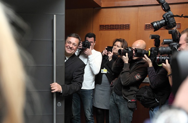 Zoran Janković, neuspešni kandidat za premiera, ki je najprej zmagal na volitvah, potem pa mu ni uspelo prepričati parlamentarne večine, naj ga izvoli za predsednika vlade.