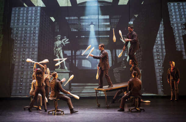 Cirque Éloize: Cirkopolis, scenski spektakel, Cankarjev dom, Ljubljana