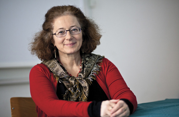 Darja Zaviršek: "Ločitev na ženski in moški princip je treba preseči."
