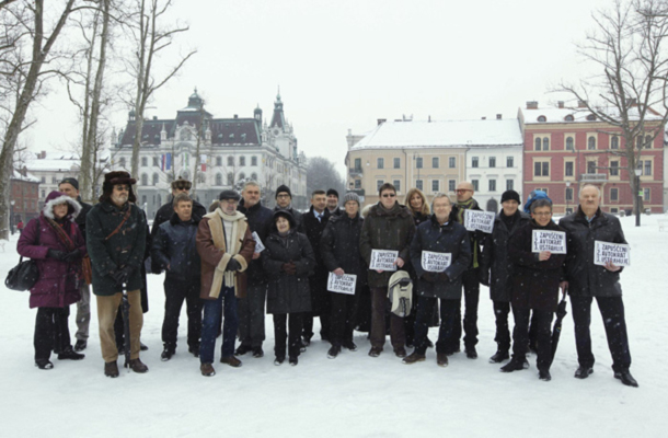 Predstavniki Odbora za pravično in solidarno družbo