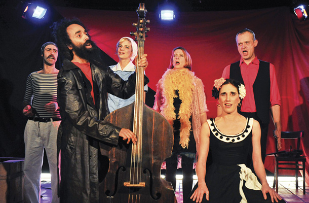 Subkomite, sonorični kabaret, Luč Noči, Vodnikova  domačija, LJ / Foto Maj Pavček
