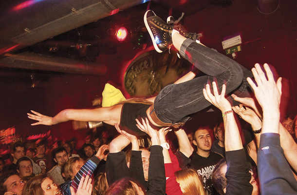 Ribniški hardcore punk Golliwog, Drunk in Public večer, Orto Bar, Ljubljana