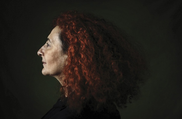 Renata Padovan je v svojih delih vedno kritična do družbenega dogajanja.