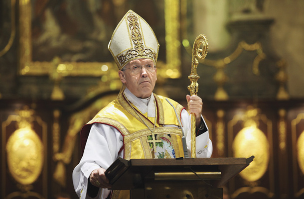 Nadškof Anton Stres 