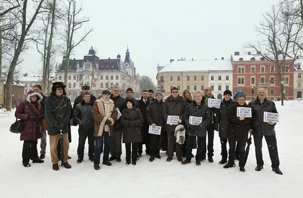Februarski protest Odbora za pravično in solidarno družbo proti poimenovanju vstajnikov za “leve fašiste”