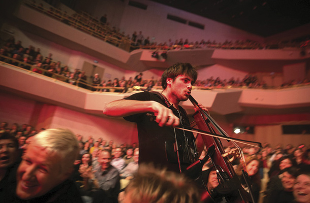 2cellos: IN2ITION, humanitarni koncert Lions kluba Ljubljana Forum, Cankarjev dom, Ljubljana