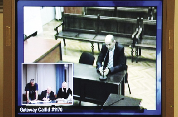 Zaslišanje Janeza Janše preko videokonference na dunajskem procesu v zadevi Patria novembra 2012