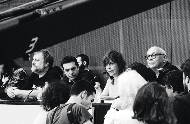 Slavoj Žižek, Aleksis Cipras, voditelj Sirize, in Kostas Douzinas na konferenci stranke Siriza v Atenah
